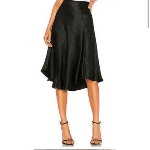 VINCE Black Crinkled Satin Skirt